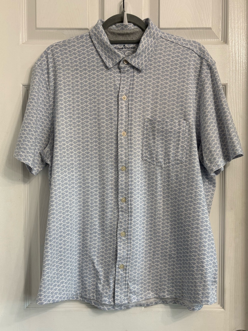 Tailor Vintage Light Blue Patterned Short-Sleeve Button-Down Shirt Large